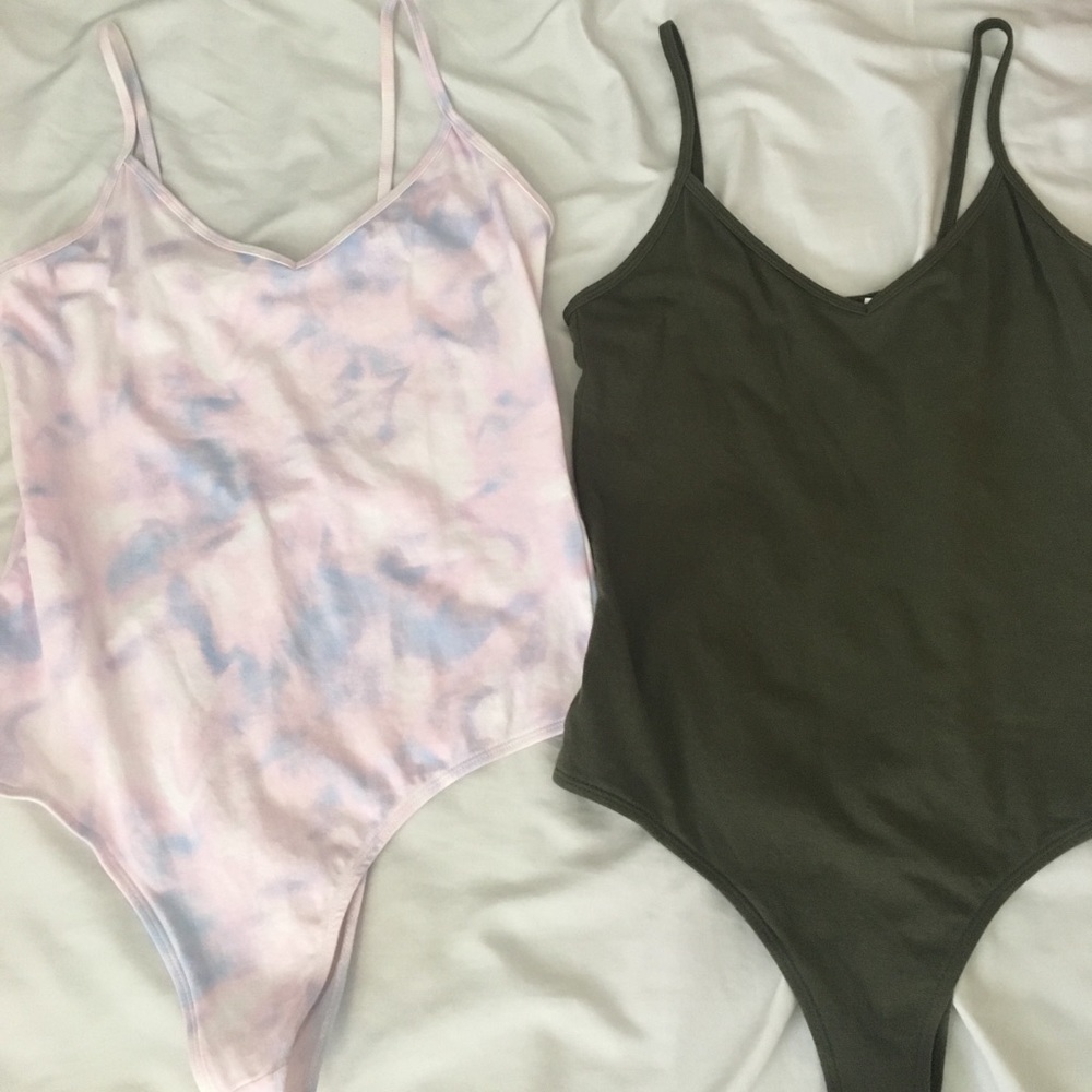 NWOT pacsun bodysuits (2)